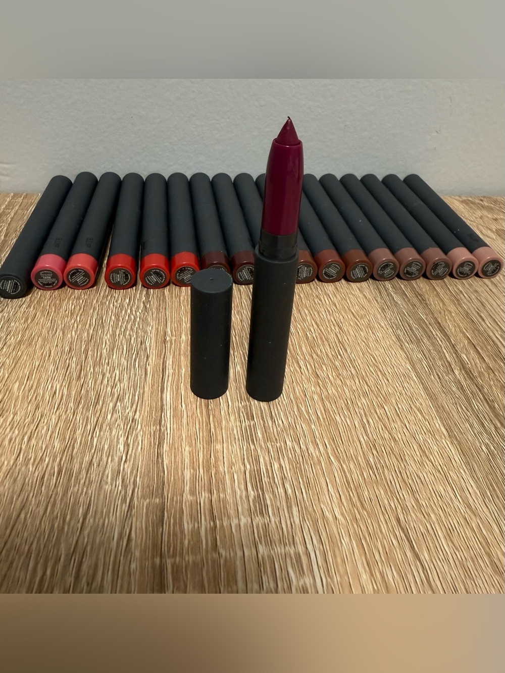 Bite Beauty Deep Berry Lip Crayon